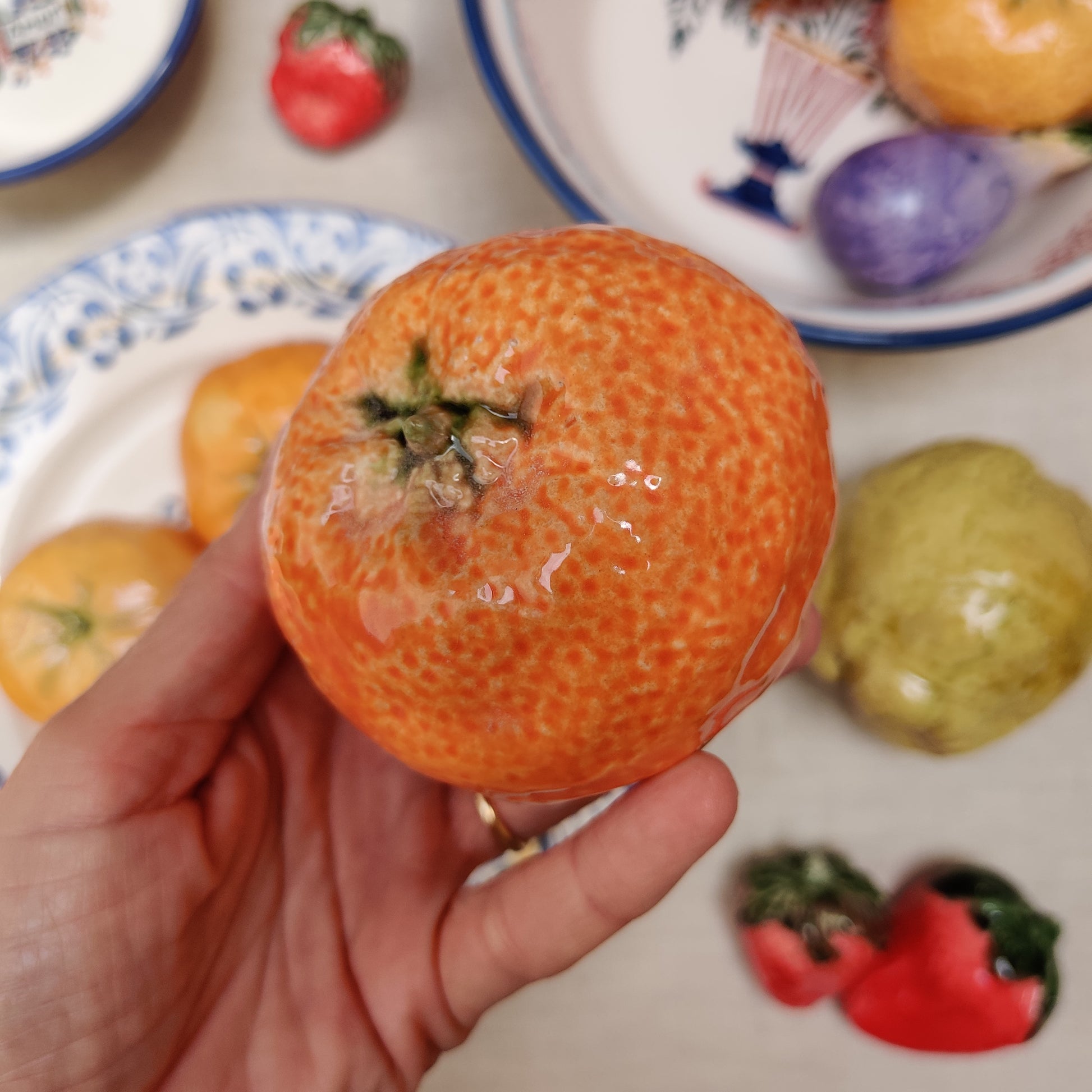 mandarina de cerámica