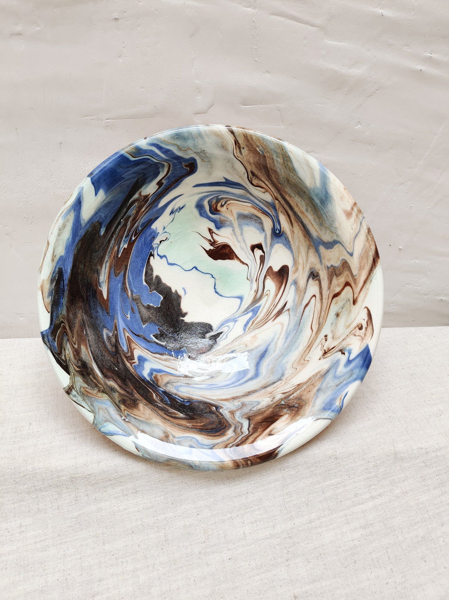 Huelva ceramic marbled serving bowl