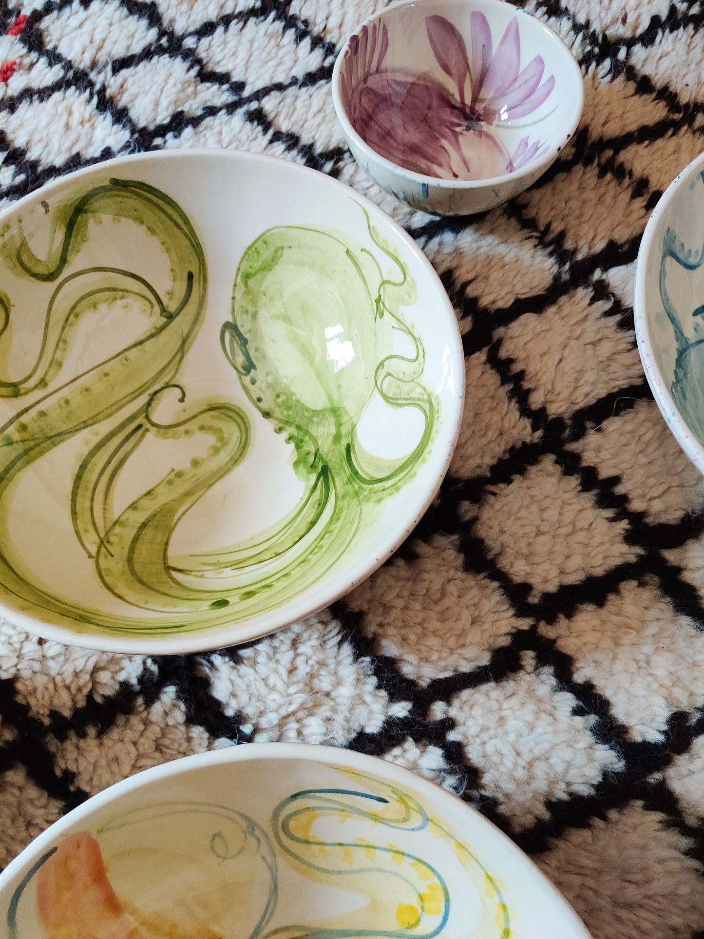 Ceramic octopus serving bowl