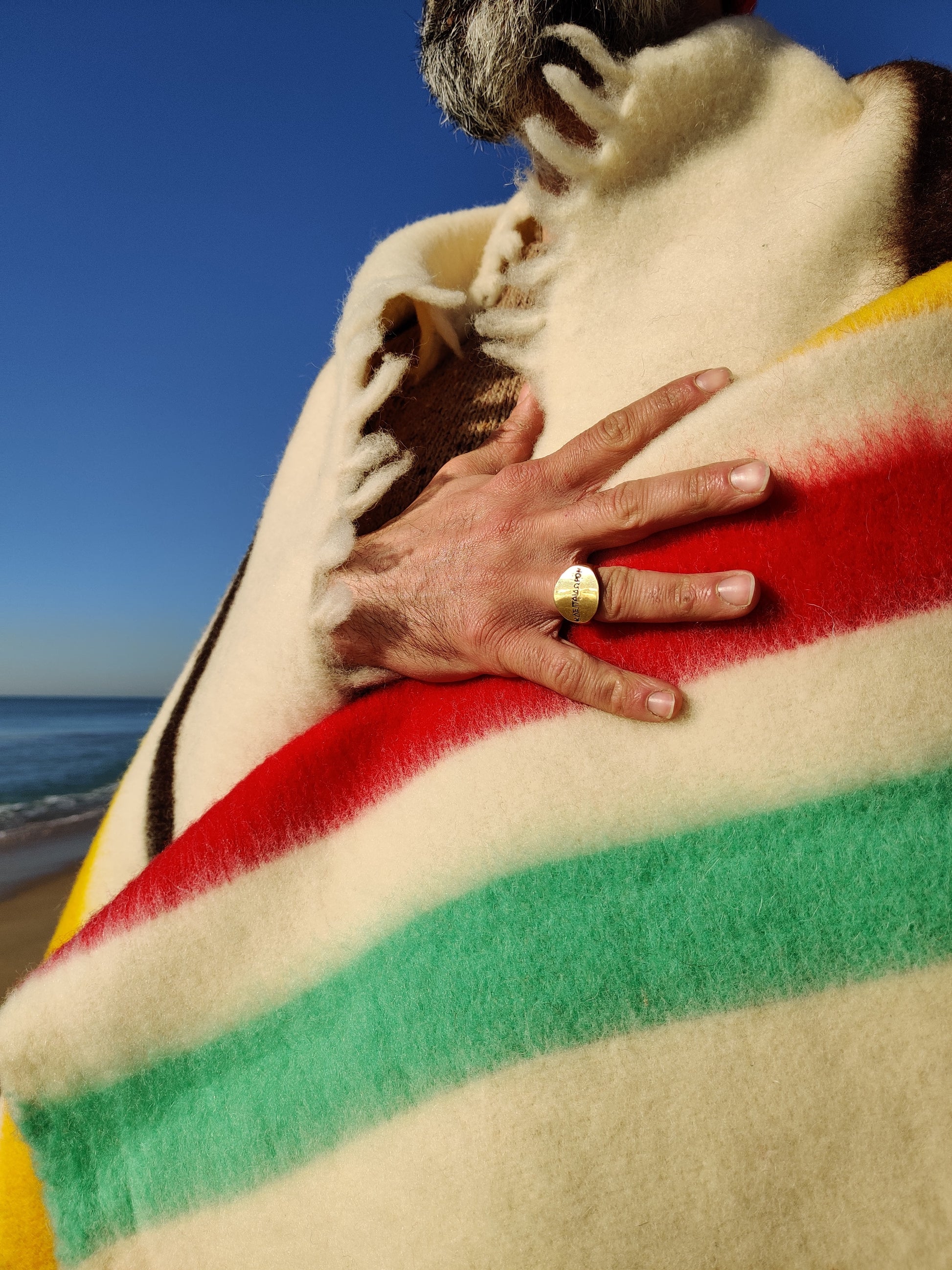 Merino wool blanket similar to Hudson bay