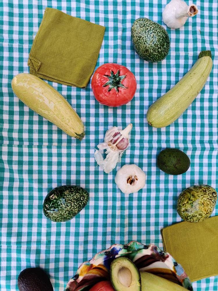 ceramic vegetables figurines