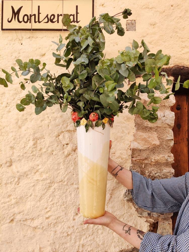 Hand made ceramic vase with ceramic pomegranates - made in Spain